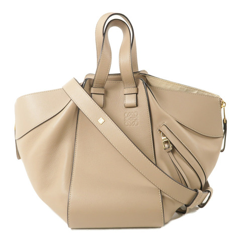 LOEWE 牛皮皮革Hammock Medium手挽肩背兩用袋