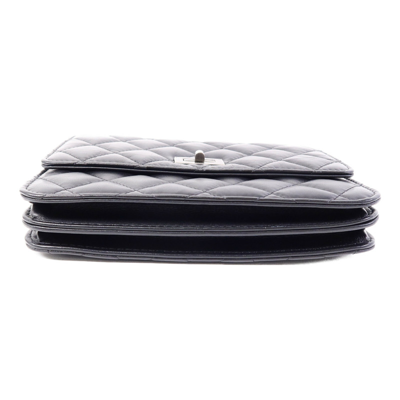 CHANEL 牛皮皮革2.55 Reissue鏈帶肩背袋-3