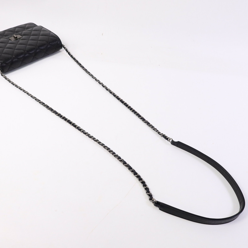CHANEL 牛皮皮革2.55 Reissue鏈帶肩背袋-8