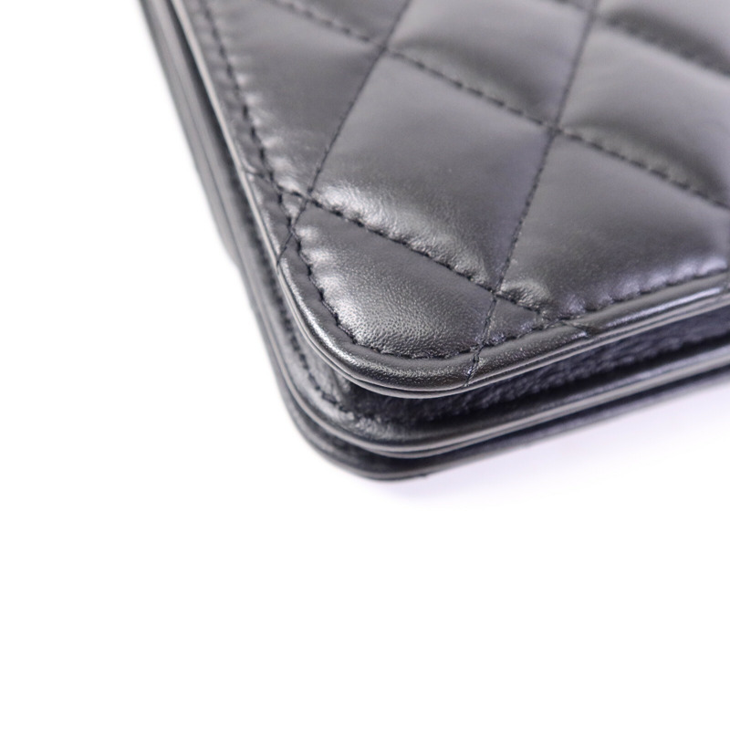 CHANEL 牛皮皮革2.55 Reissue鏈帶肩背袋-13