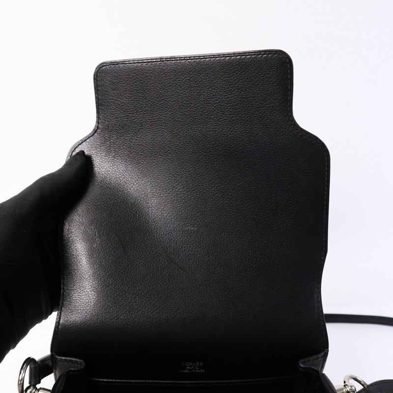 HERMES Evergrain皮革Mini Roulis肩背袋Noir-14