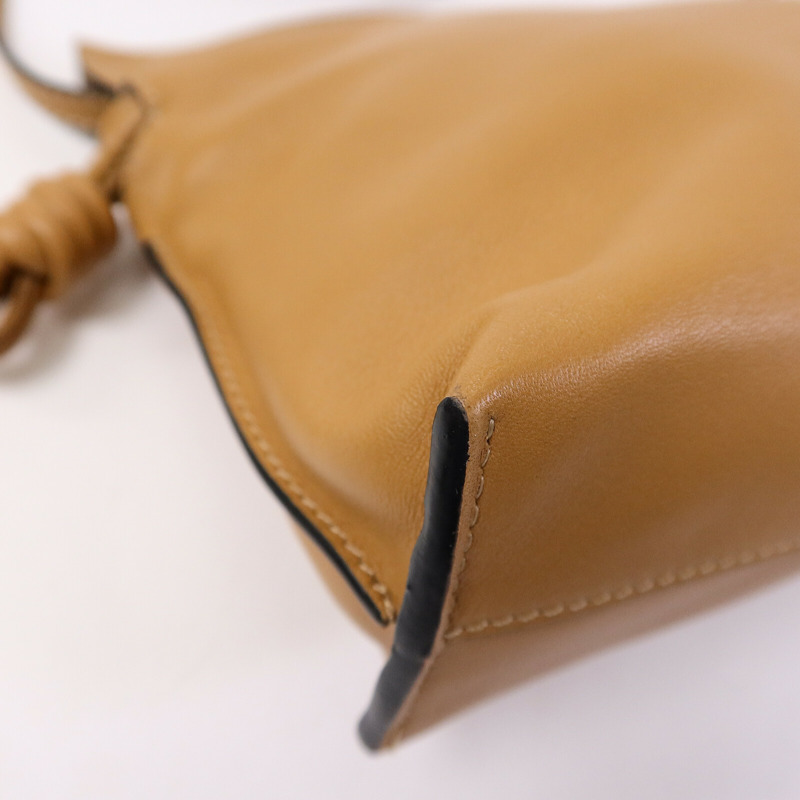 LOEWE 牛皮皮革Mini Flamenco肩背袋-9