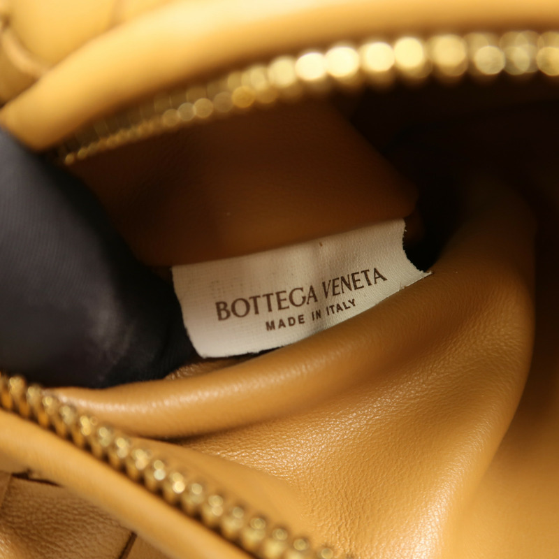 BOTTEGA VENETA 羊皮皮革Mini Jodie手挽袋-6