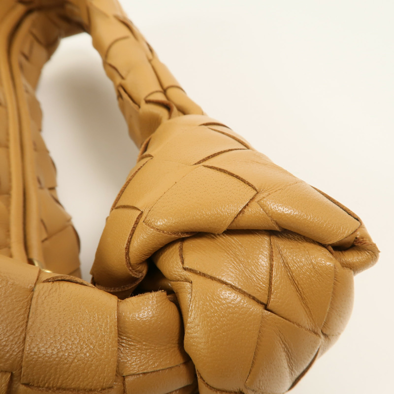 BOTTEGA VENETA 羊皮皮革Mini Jodie手挽袋-14