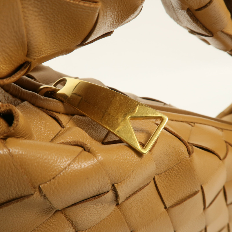 BOTTEGA VENETA 羊皮皮革Mini Jodie手挽袋-15