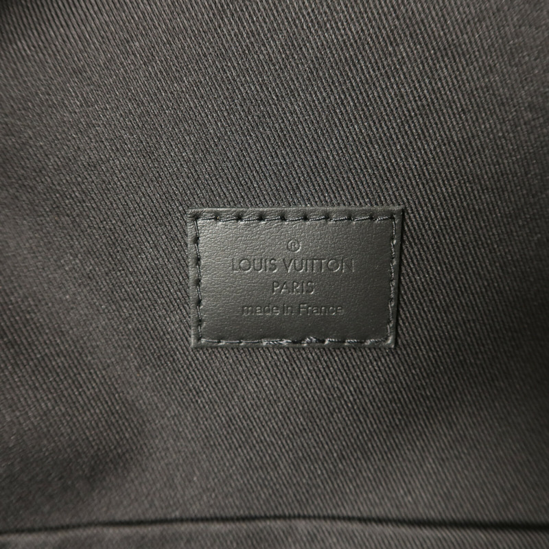 LOUIS VUITTON Monogram Eclipse Discovery PM背包-5
