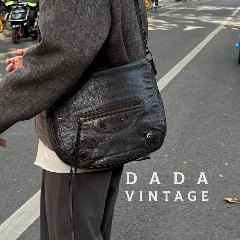 Balenciaga 巴黎世家 NeoFolk 黑色 郵差包 斜背包 肩背包 側背包 手提包-4