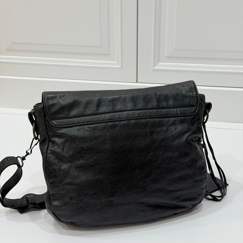 Balenciaga 巴黎世家 NeoFolk 黑色 郵差包 斜背包 肩背包 側背包 手提包-16