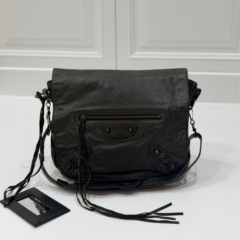 Balenciaga 巴黎世家 NeoFolk 黑色 郵差包 斜背包 肩背包 側背包 手提包-37