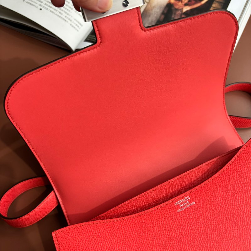 ::HERMES:: 愛馬仕 桃粉色銀邊琺瑯釦康康24 Constance 24-7