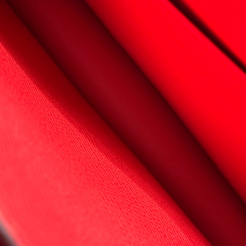 ::HERMES:: 愛馬仕 桃粉色銀邊琺瑯釦康康24 Constance 24-11