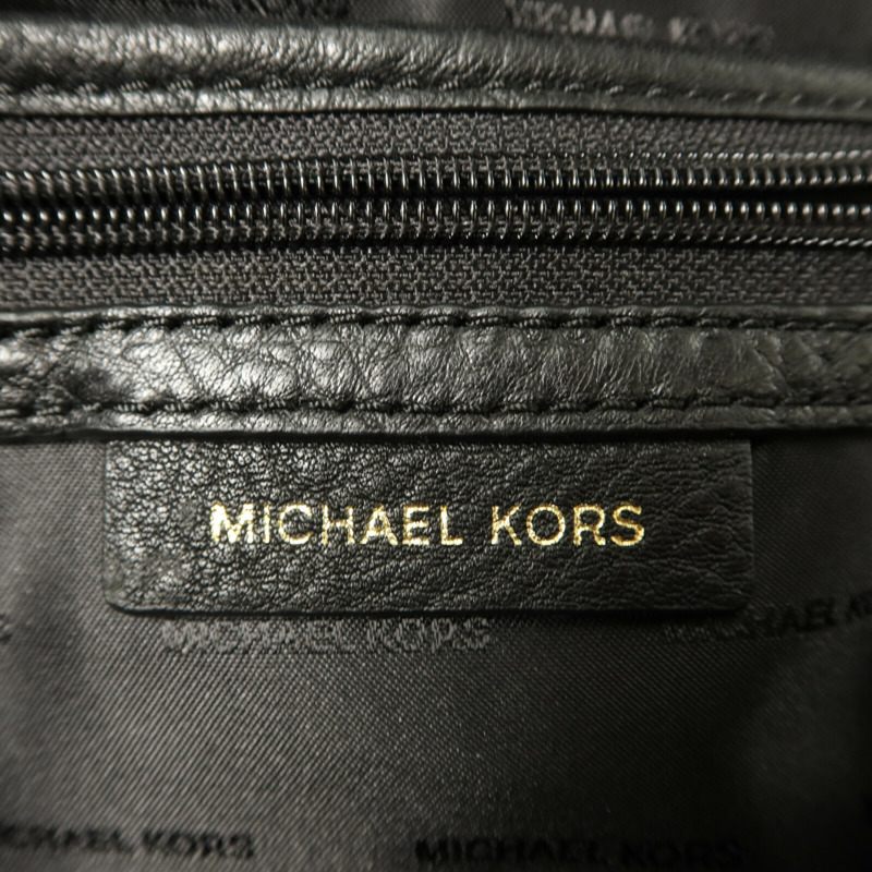 Michael Kors 牛皮皮革Rhea Studded背包-6