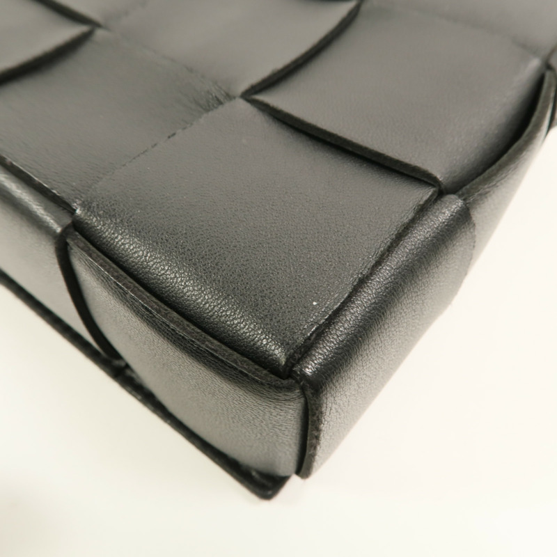 BOTTEGA VENETA 牛皮皮革Cassette Cross-Body肩背袋-11