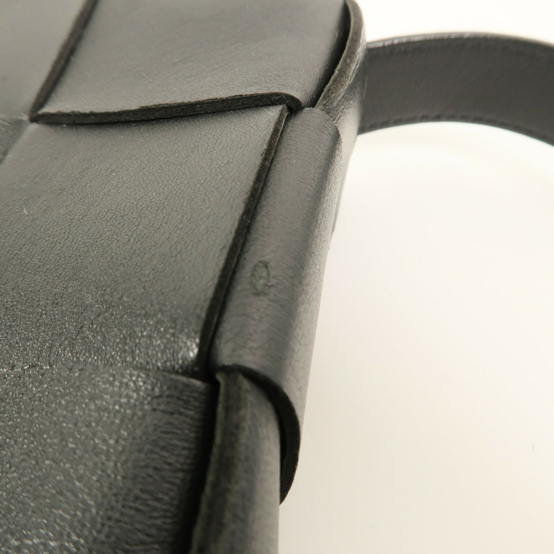 BOTTEGA VENETA 牛皮皮革Cassette Cross-Body肩背袋-15