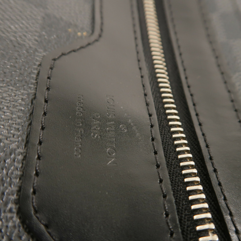 LOUIS VUITTON Damier Graghite Daniel MM肩背袋-12