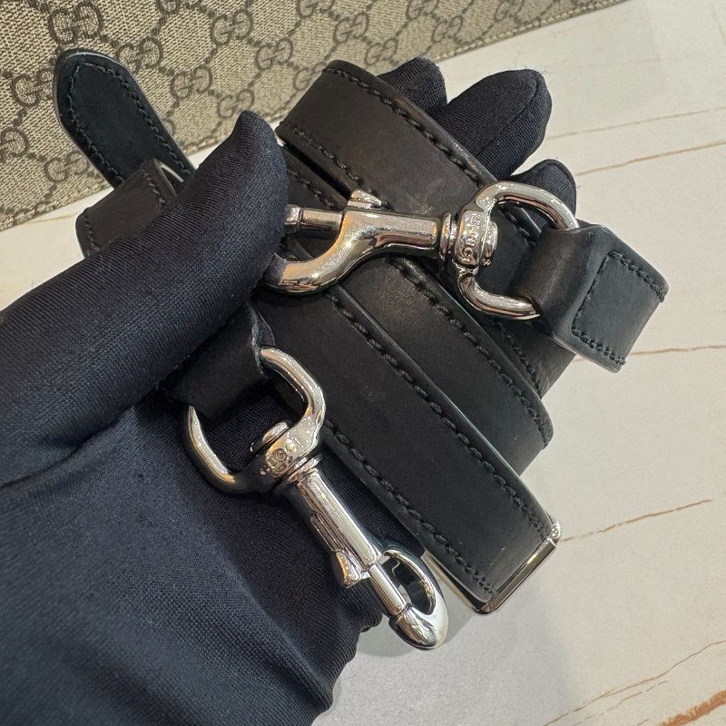 *SHIHNA名牌精品* GUCCI GG Supreme 經典帆布皮革飾邊信差包-9