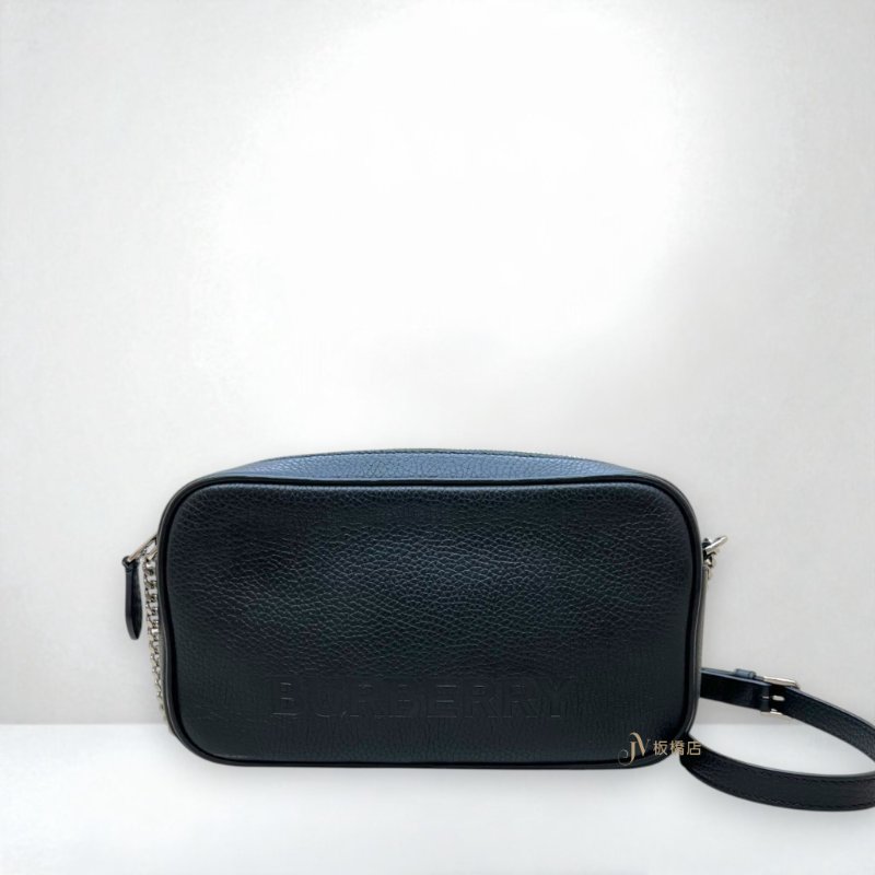 JS1332-Burberry 黑牛皮壓紋logo相機包-0