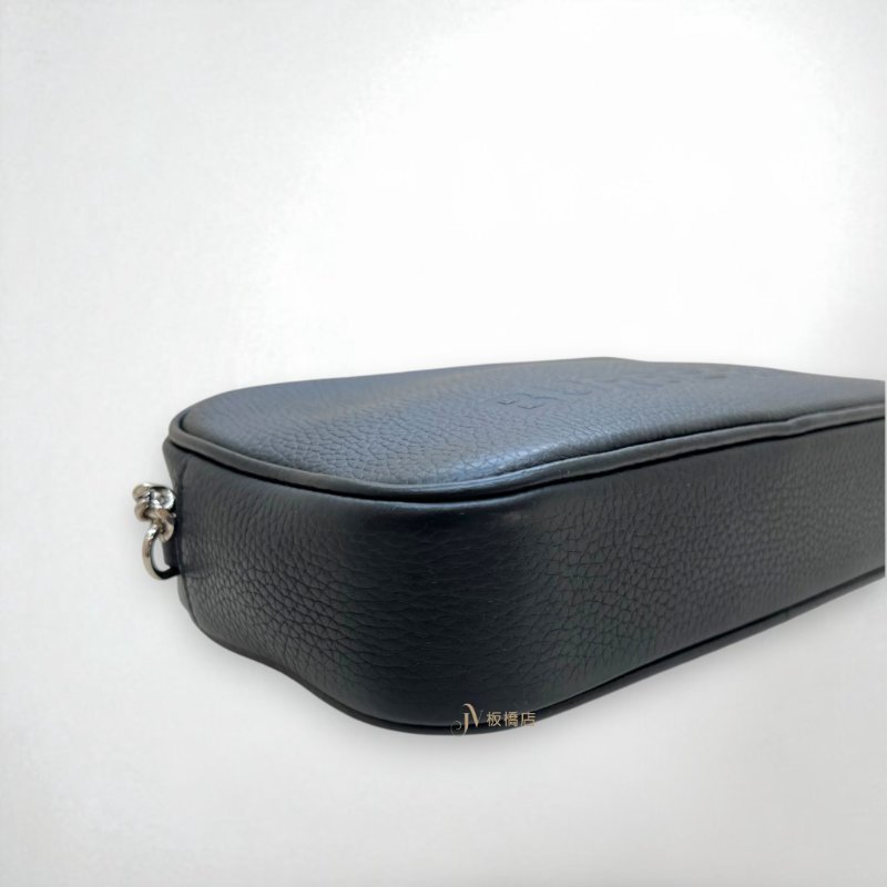 JS1332-Burberry 黑牛皮壓紋logo相機包-1