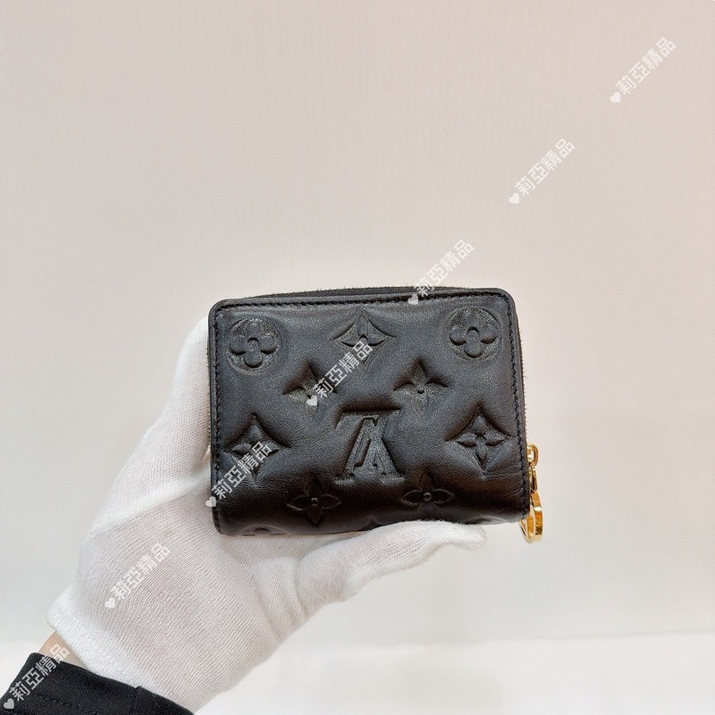 莉亞精品♡ LV M81599 LOU小羊皮壓紋錢包 二手-2