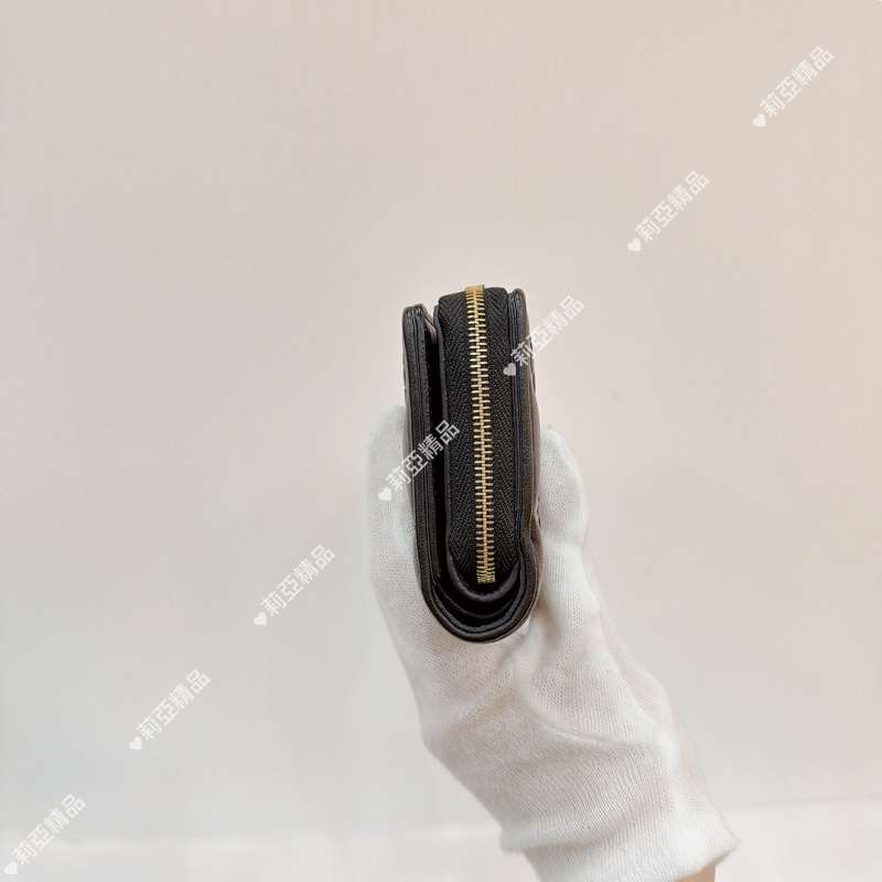 莉亞精品♡ LV M81599 LOU小羊皮壓紋錢包 二手-4