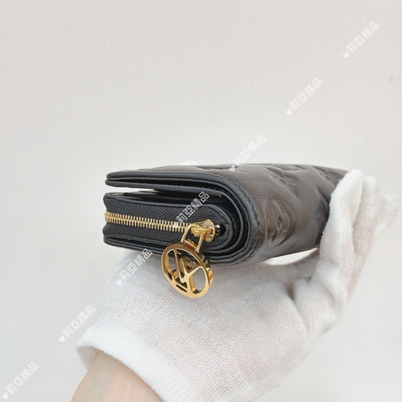 莉亞精品♡ LV M81599 LOU小羊皮壓紋錢包 二手-6