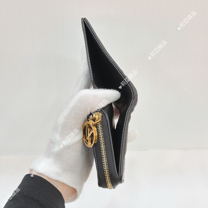 莉亞精品♡ LV M81599 LOU小羊皮壓紋錢包 二手-11