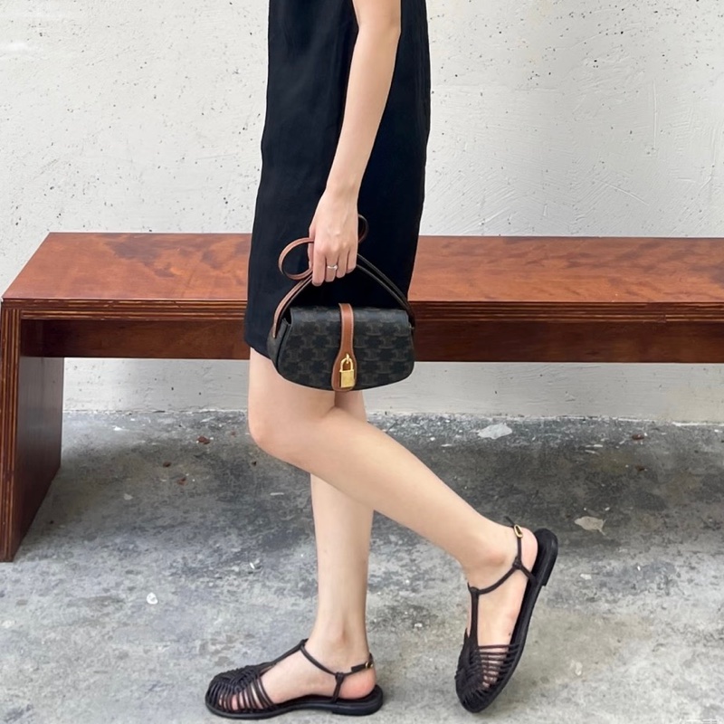 CELINE賽琳Tabou系列凱旋門老花鎖頭腋下包法棍包🥖🥖-22