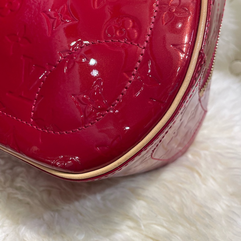 Lv 紅色漆皮保齡球袋-3