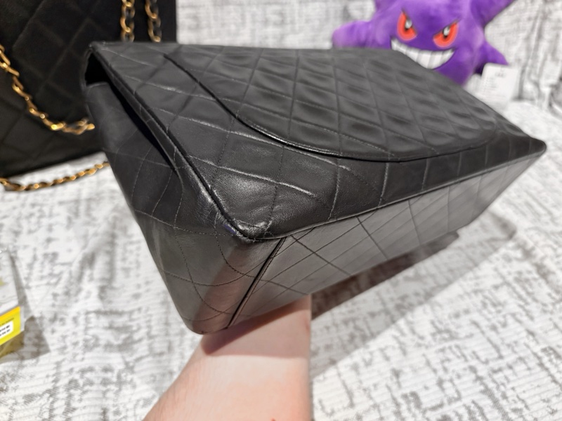 22弄 Chanel vintage 老香 古董包 黑金 羊皮 貝嫂包 maxi 34cm-12