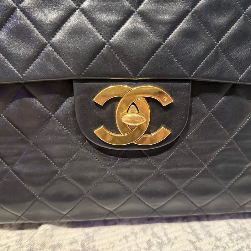 22弄 Chanel vintage 老香 古董包 黑金 羊皮 貝嫂包 maxi 34cm-17