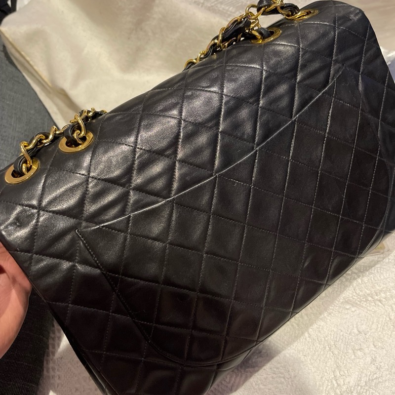 22弄 Chanel vintage 老香 古董包 黑金 羊皮 貝嫂包 maxi 34cm-25