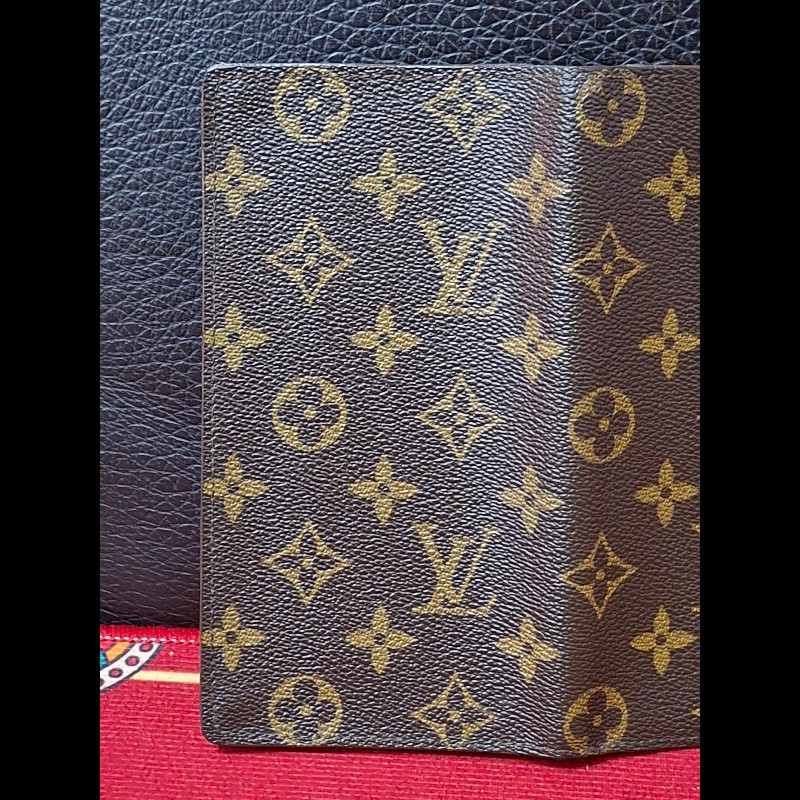 日本二手／LV／長夾／6卡+3鈔層-6