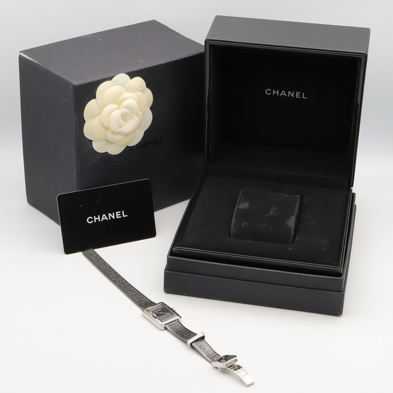 香奈兒男友風斜紋軟呢腕錶，不鏽鋼材質，女款，黑色，H5317-10