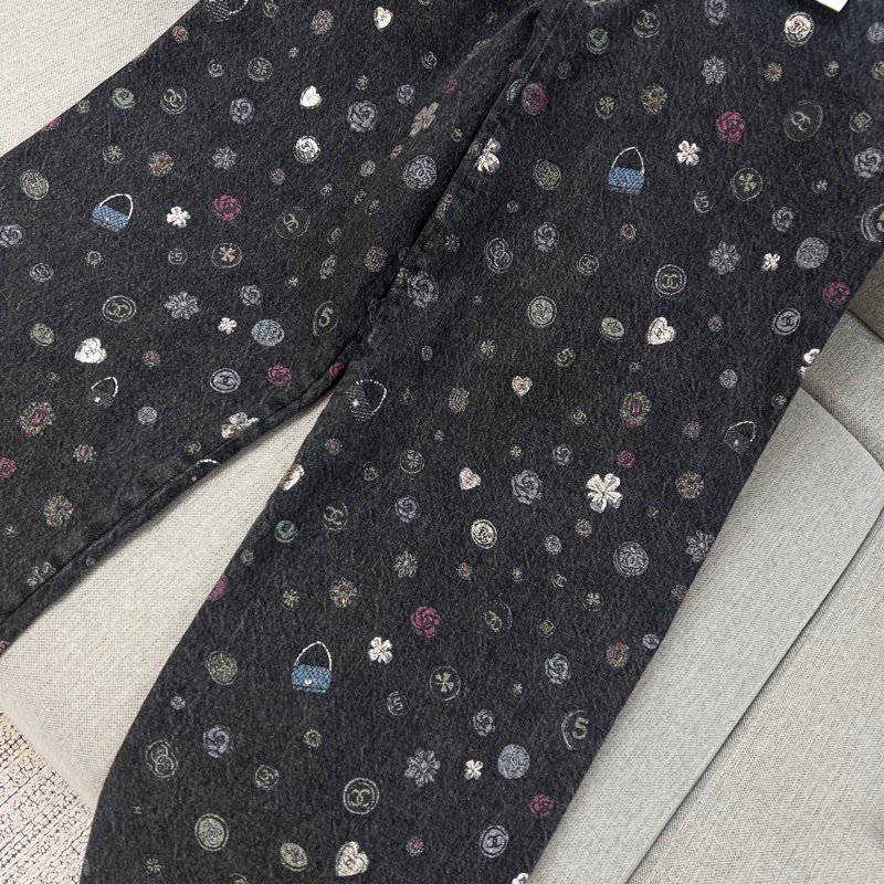 Chanel25B塗鴉爆款寬版牛仔褲-3