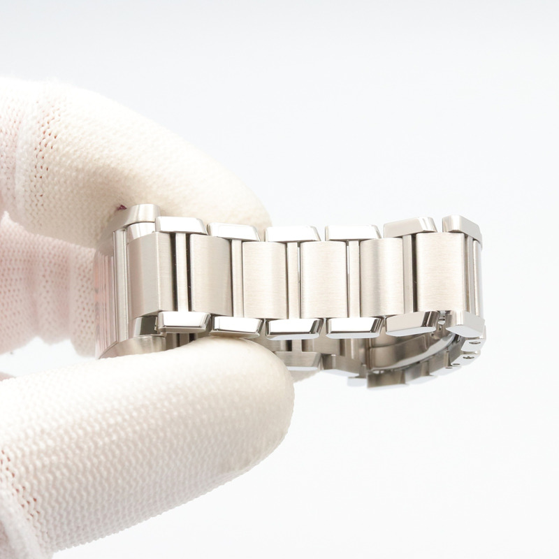 卡地亞 Tank Française SM 女士腕錶，不鏽鋼材質，粉紅錶殼，型號 W51028Q3-7