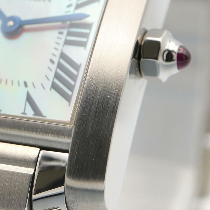 卡地亞 Tank Française SM 女士腕錶，不鏽鋼材質，粉紅錶殼，型號 W51028Q3-9