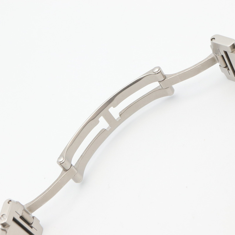 卡地亞 Tank Française SM 女士腕錶，不鏽鋼材質，粉紅錶殼，型號 W51028Q3-14