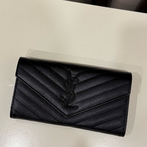 （極新甜價美包）SAINT LAURENT YSL聖羅蘭 黑色牛皮山形紋扣式長夾