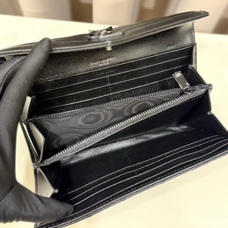 （極新甜價美包）SAINT LAURENT YSL聖羅蘭 黑色牛皮山形紋扣式長夾-6