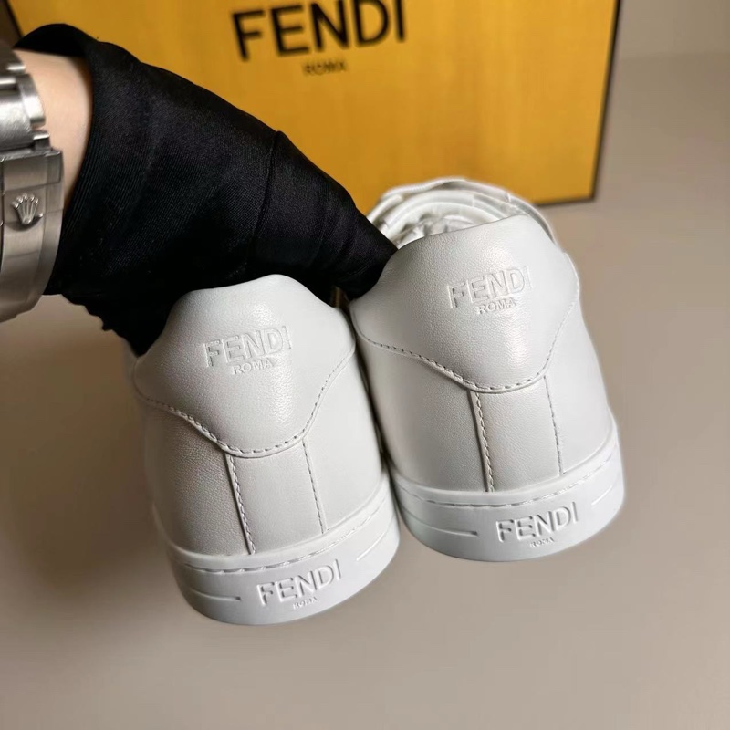 閒置未使用 Fendi 芬迪小白鞋 附件盒子 38碼-5