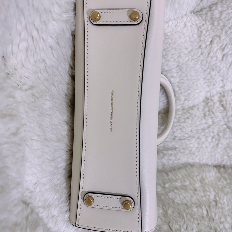 未使用coach Rogue 26 手提肩背包（原價24800元）-16