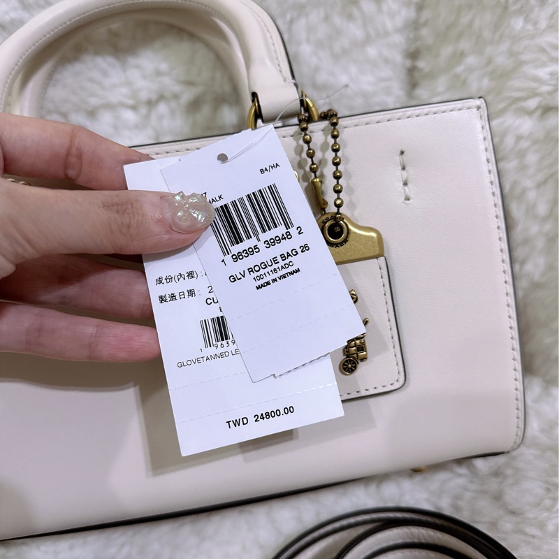 未使用coach Rogue 26 手提肩背包（原價24800元）-34