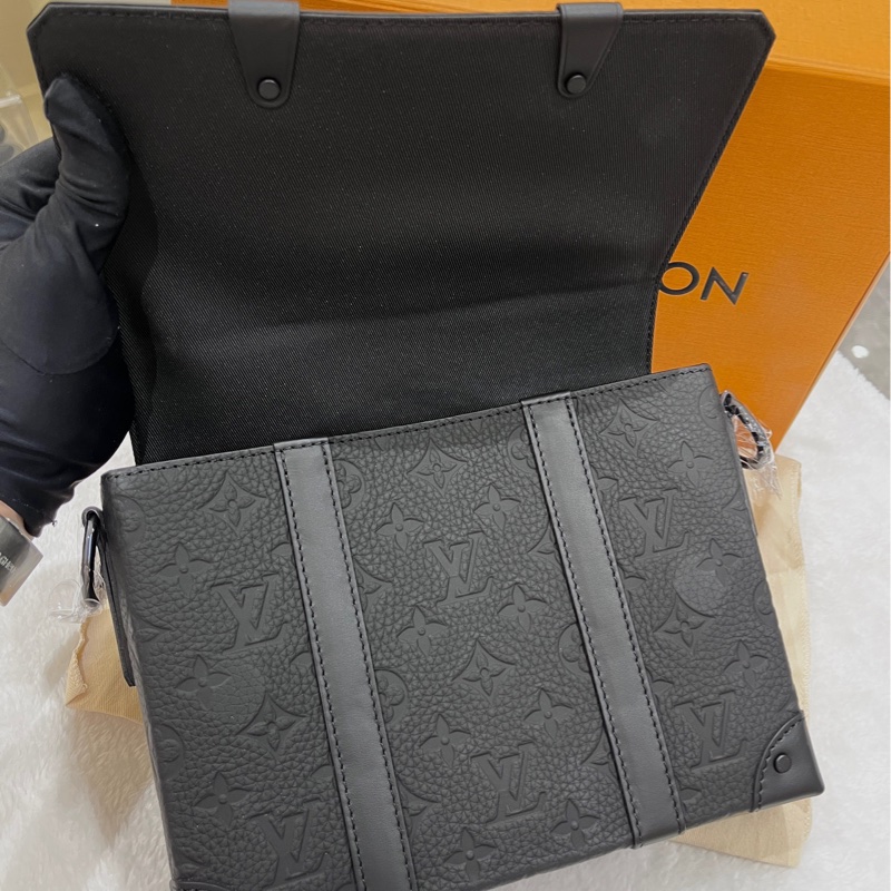 99❤️路易威登/Louis Vuitton 全皮壓紋Trunk 男款 黑色-4