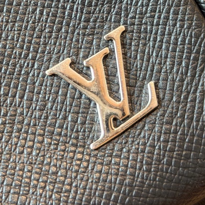 Louis Vuitton路易威登男士郵差包單肩包 21年編碼。 🈚附件-10