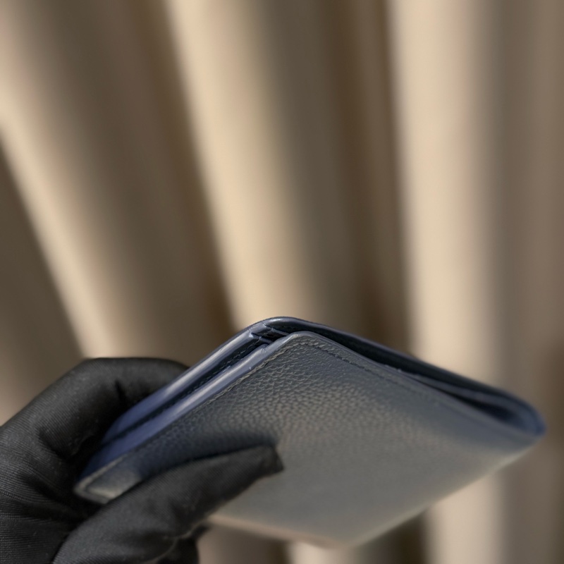 Louis vuitton 路易威登 Multiple系列立體LV標誌牛皮對折皮夾(藍色)-5