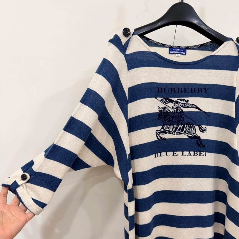 BURBERRY 藍標 肩扣橫條大戰馬混毛上衣-7