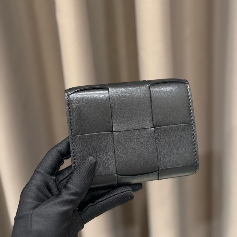 Bottega Veneta寶緹嘉 編織三折短夾-1