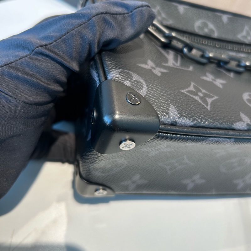 Louis Vuitton 路易威登 softtrunk黑武士軟盒子包 芯片款 🈚附件-8