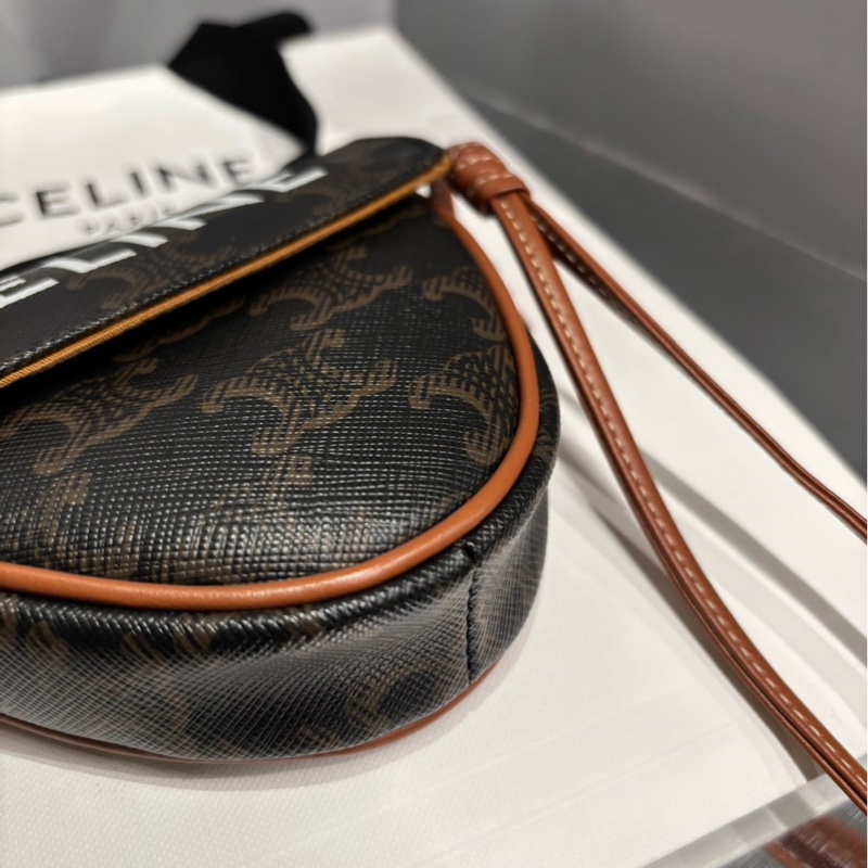 超可愛🌟Celine 可愛三角小包｜Classic Trend CT精品｜台北東區實體-4
