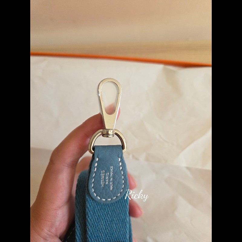 全新全配 Hermes 愛馬仕 mini Evelyne 牛仔籃銀釦 K刻-6